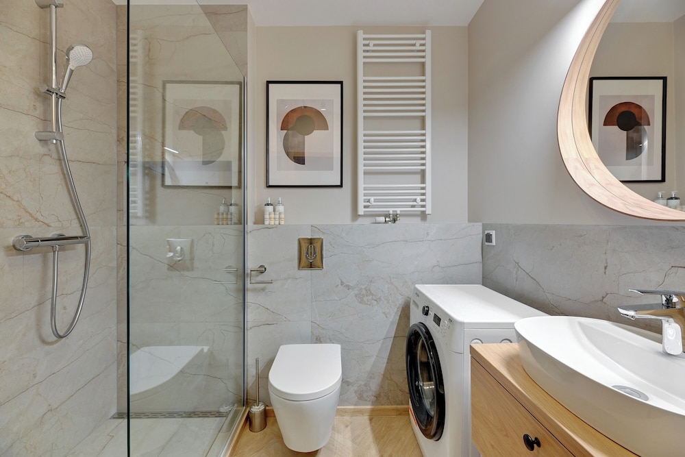 Family Apartment, 2 Bedrooms (213) - Photo 19