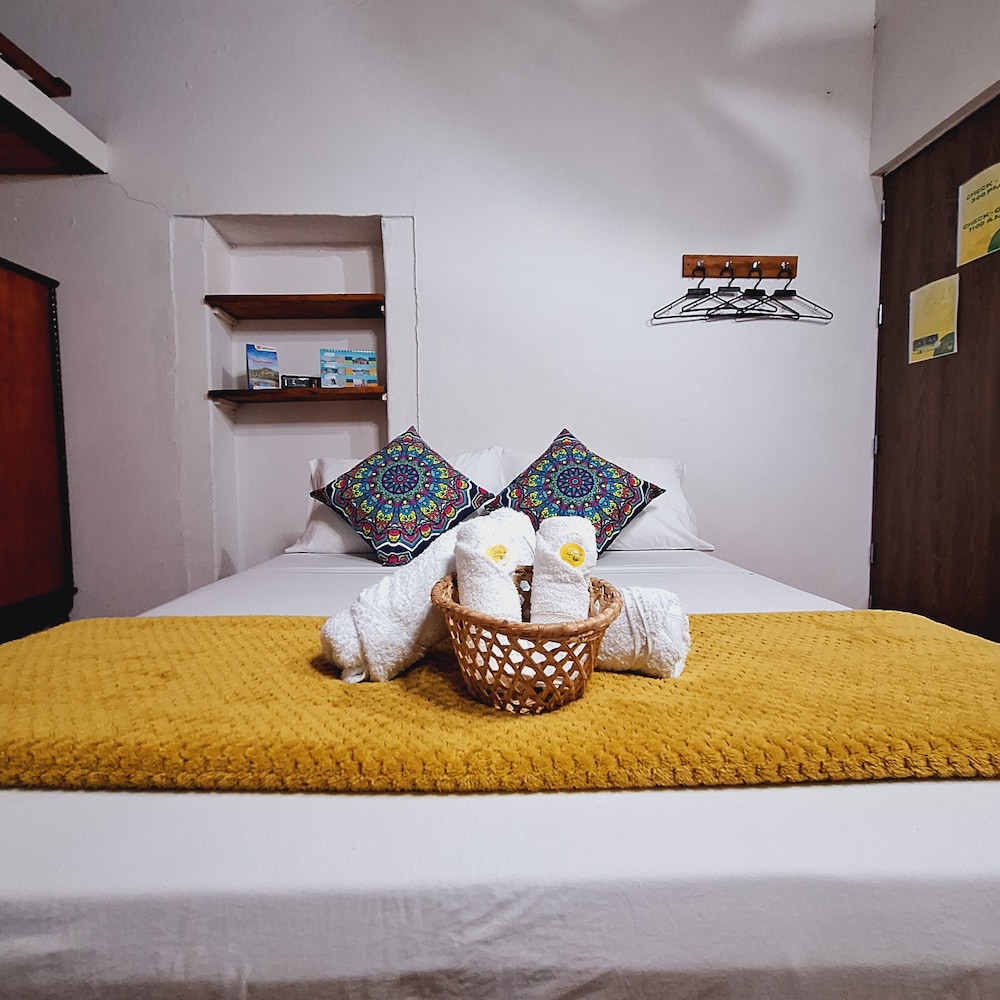 Deluxe Quadruple Room, Multiple Beds, Courtyard View photo 2