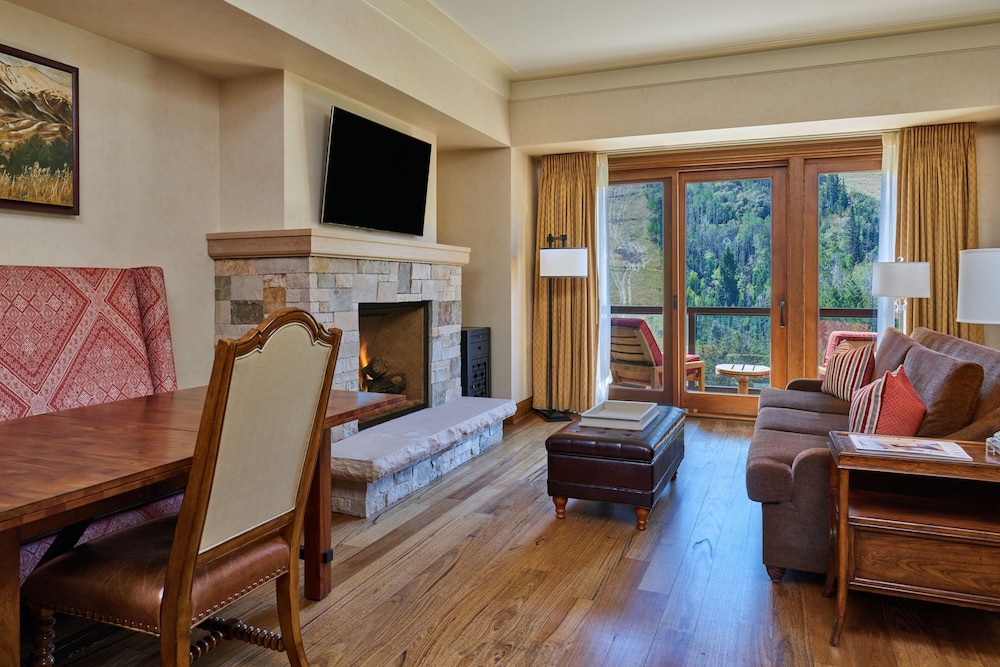 Room, 2 Bedrooms, Mountain View