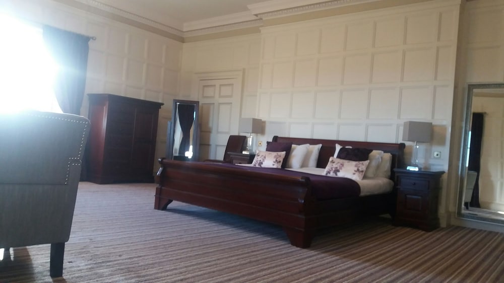 Deluxe Suite photo 3
