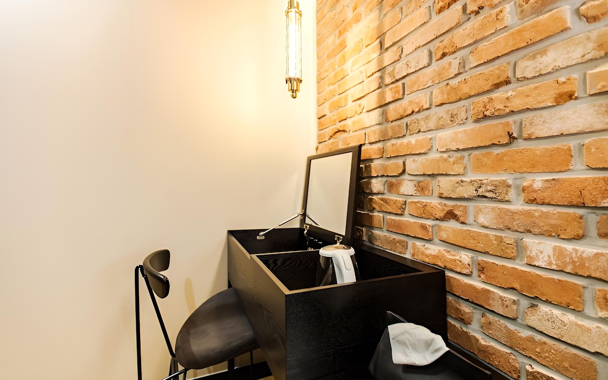 Room (Premium-Bathroom (Wave & Movienet ava) photo 3