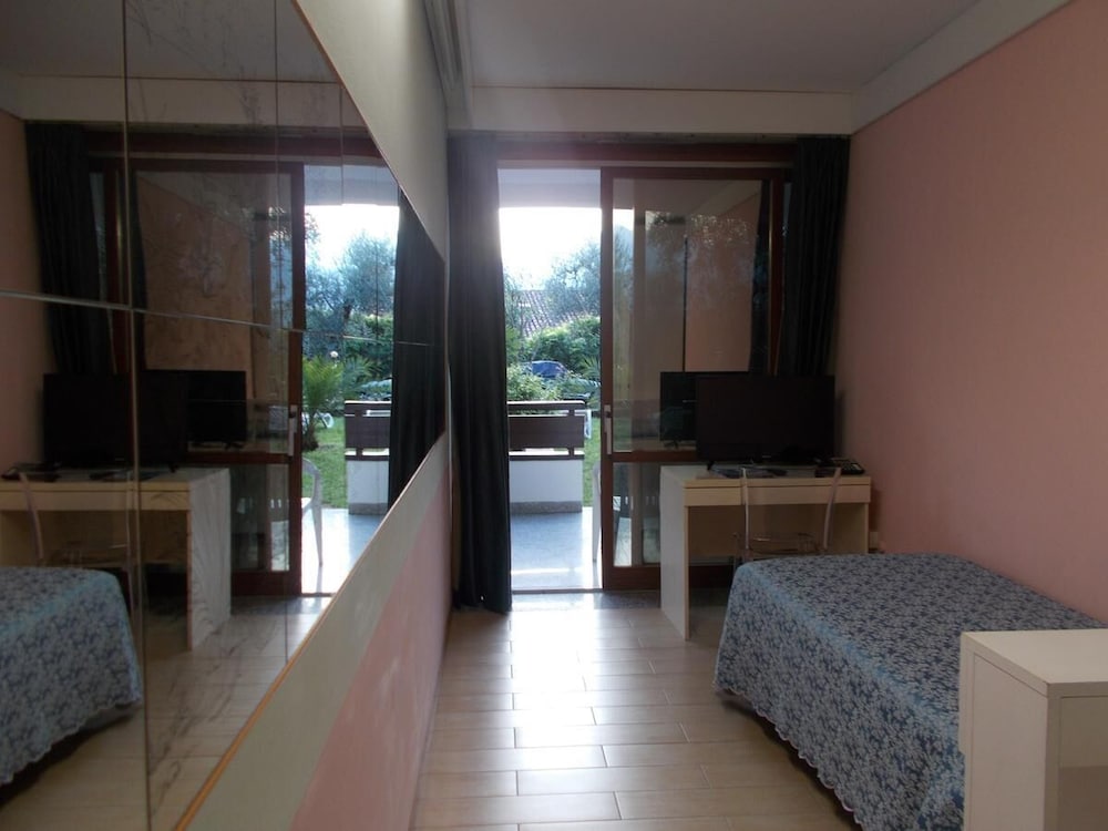 Classic Single Room, Balcony