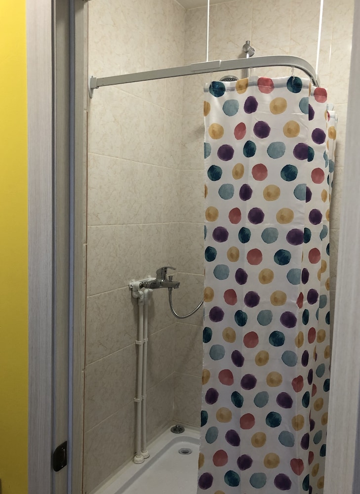 Shared Dormitory, Men only, Shared Bathroom (1 bed in 4 beds dorm) photo 3