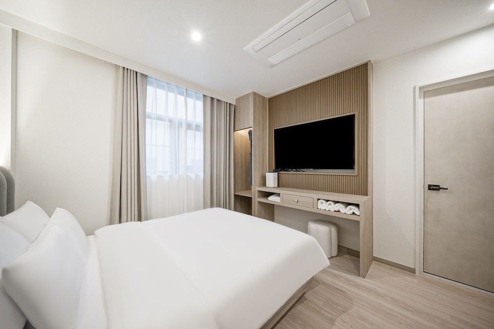 Business Room - Photo 4