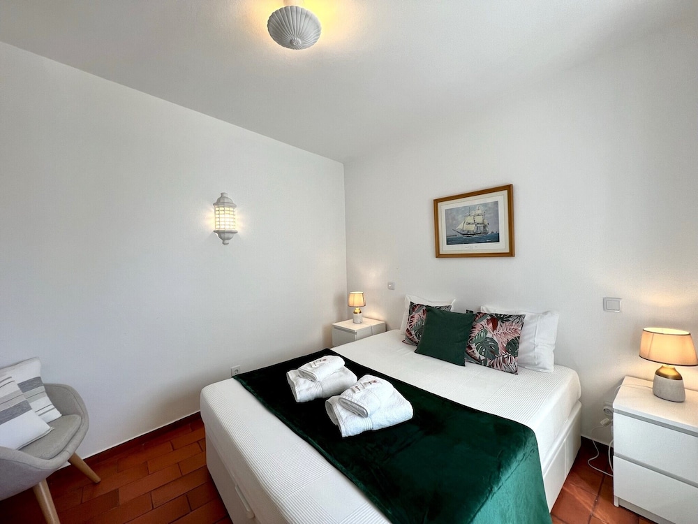 Apartment, 1 Bedroom, Kitchen, Sea Facing
