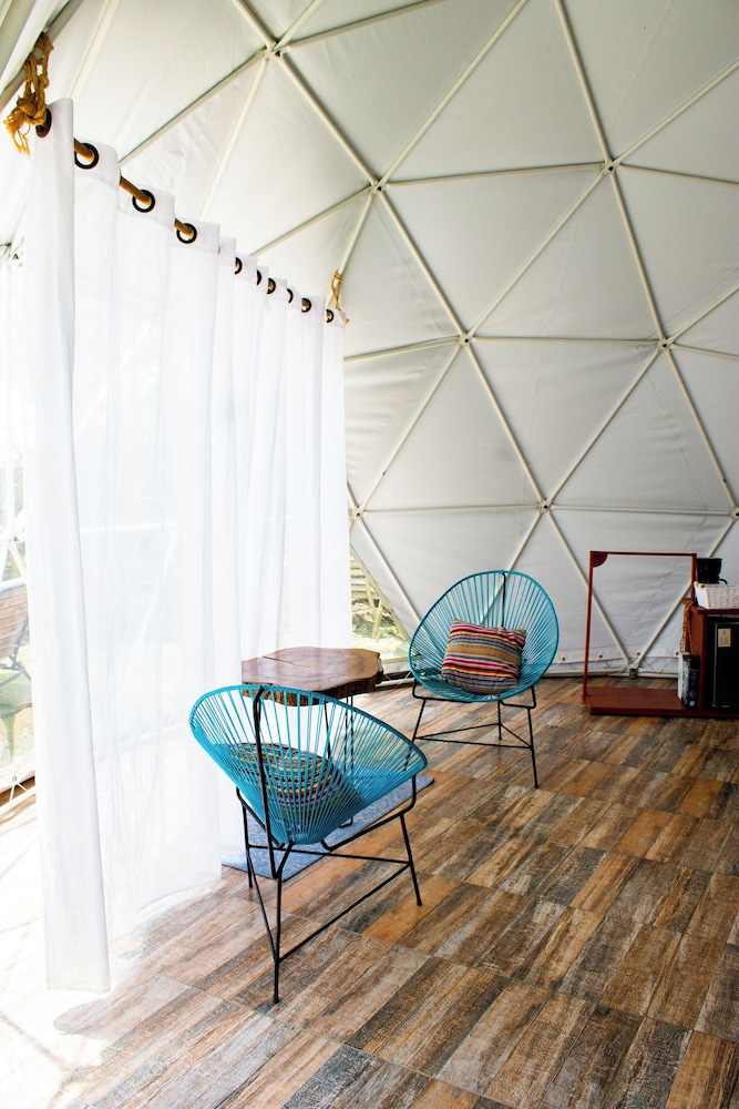 Deluxe Double Room, Patio, Courtyard View photo 2