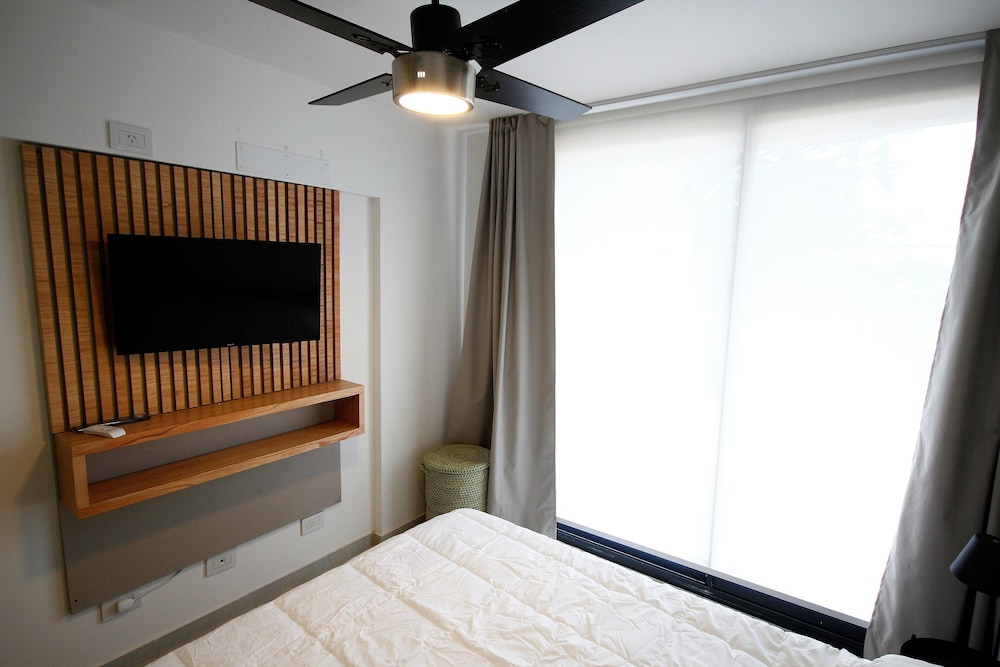 Deluxe Apartment photo 2
