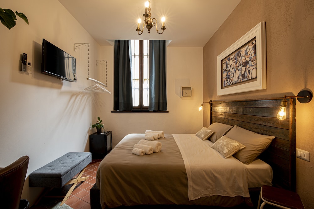 Deluxe Triple Room - Photo 5