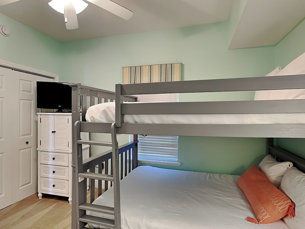 Condo, Multiple Beds, Balcony (#1303 - No Pets)