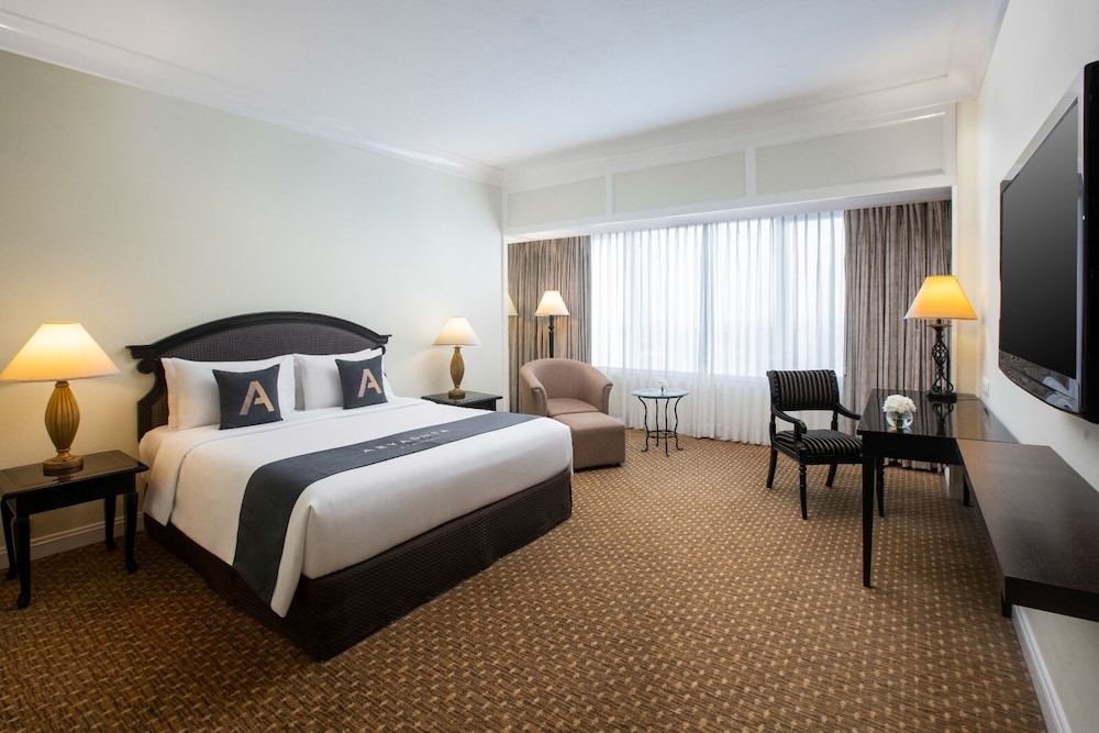 Deluxe Room - Photo 5