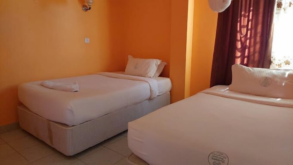 Deluxe Twin Room, Pool View