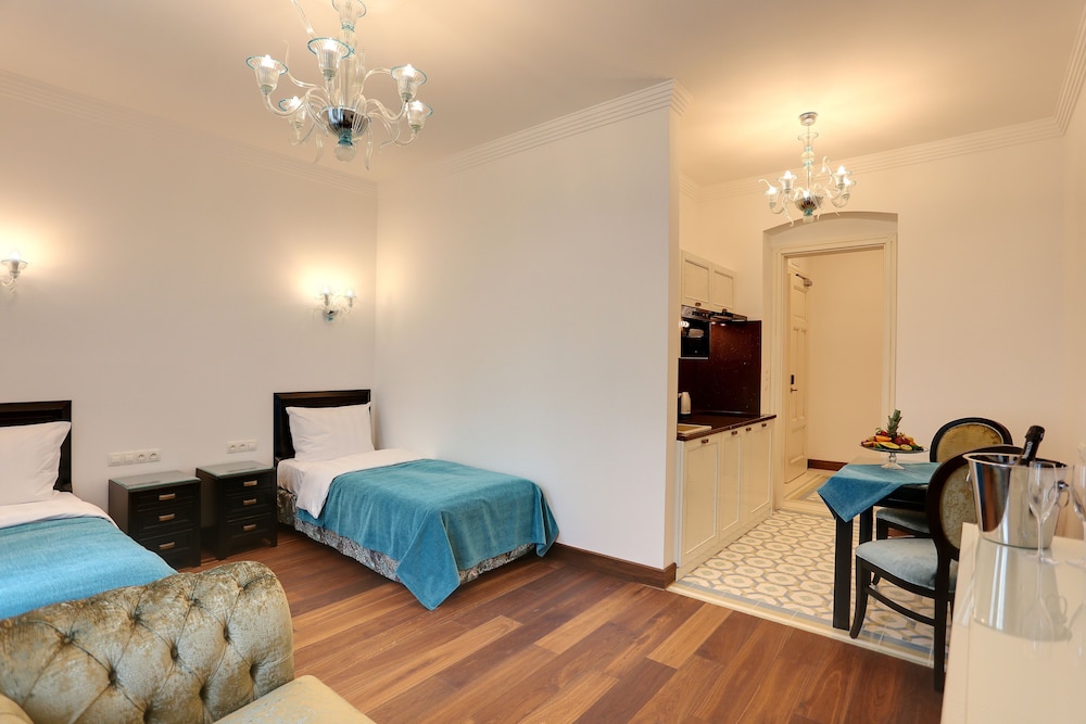 Comfort Double or Twin Room (with Kitchenette) photo 2