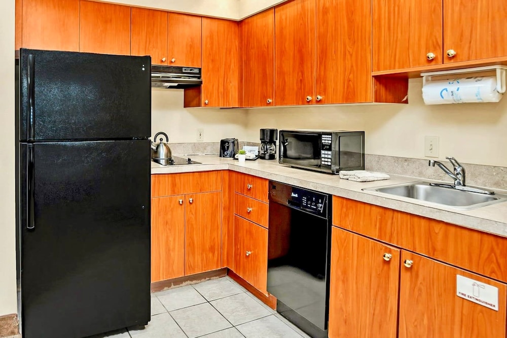 Condo Near Universal Studios With Pool , Hot Tub, Photo 11