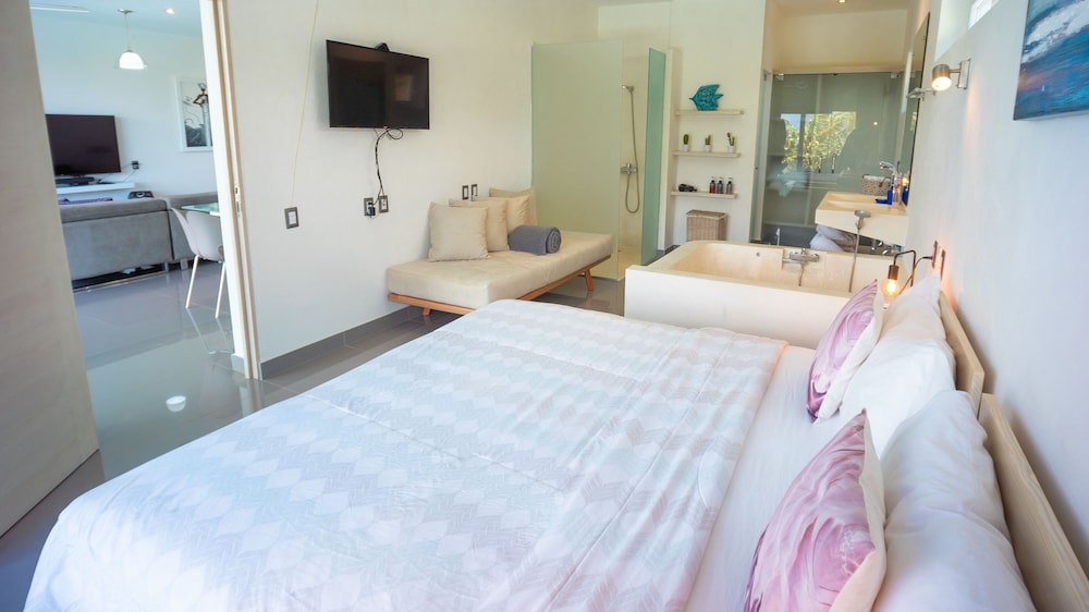 Casa Dominicana: 2-Bedroom Villa