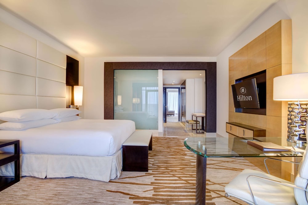 Junior King Suite with Ocean View