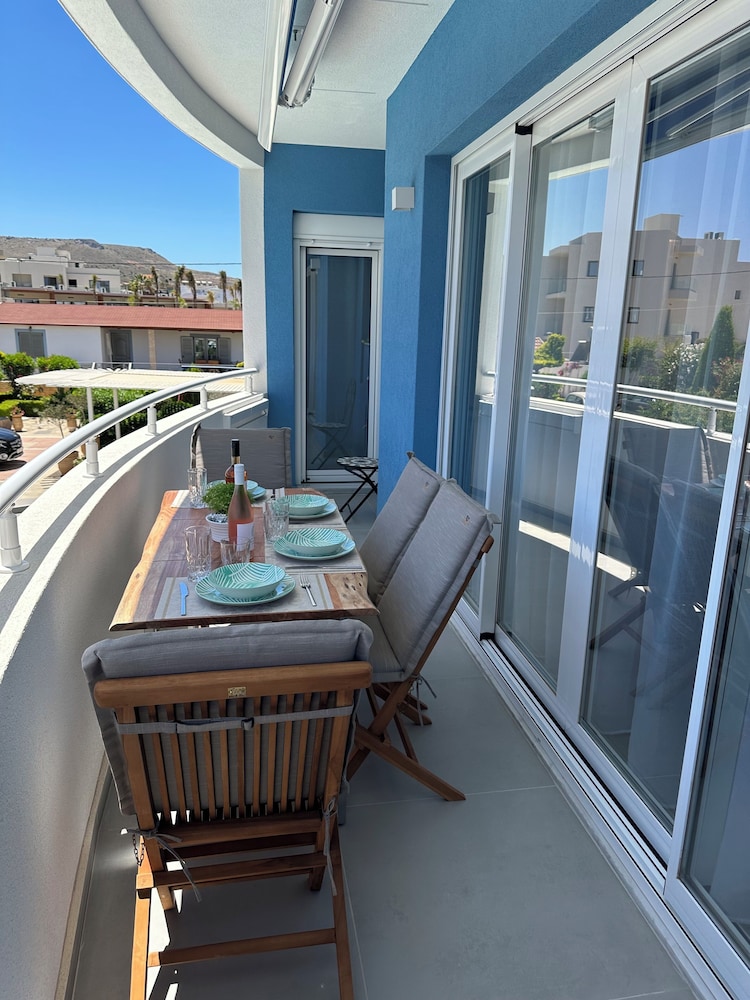 Executive Apartment, Non Smoking, Pool View