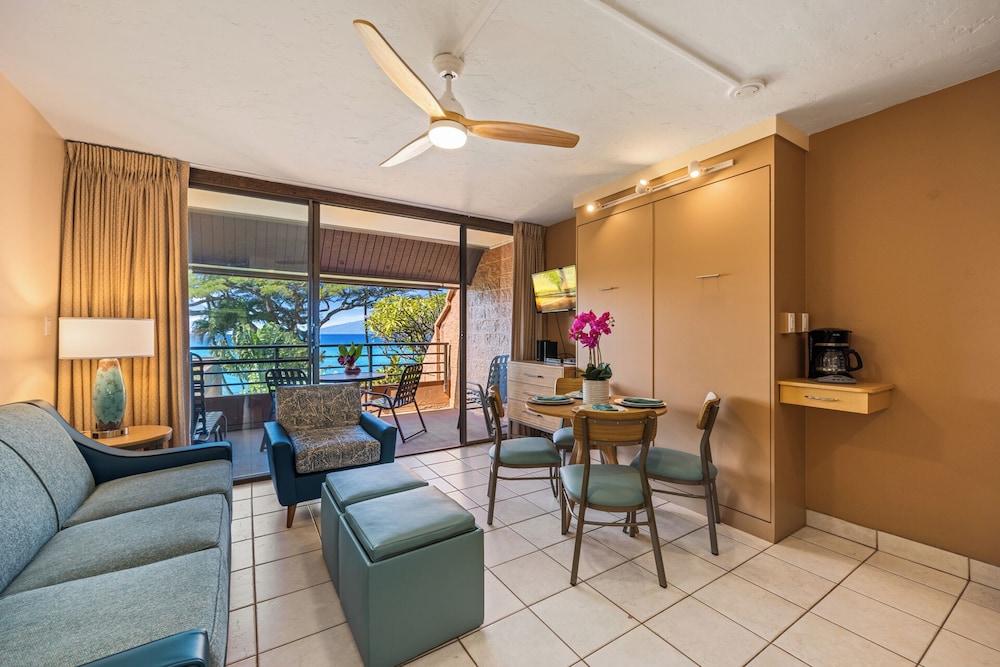 Classic Condo, 1 Bedroom, Lanai, Ocean View photo 1