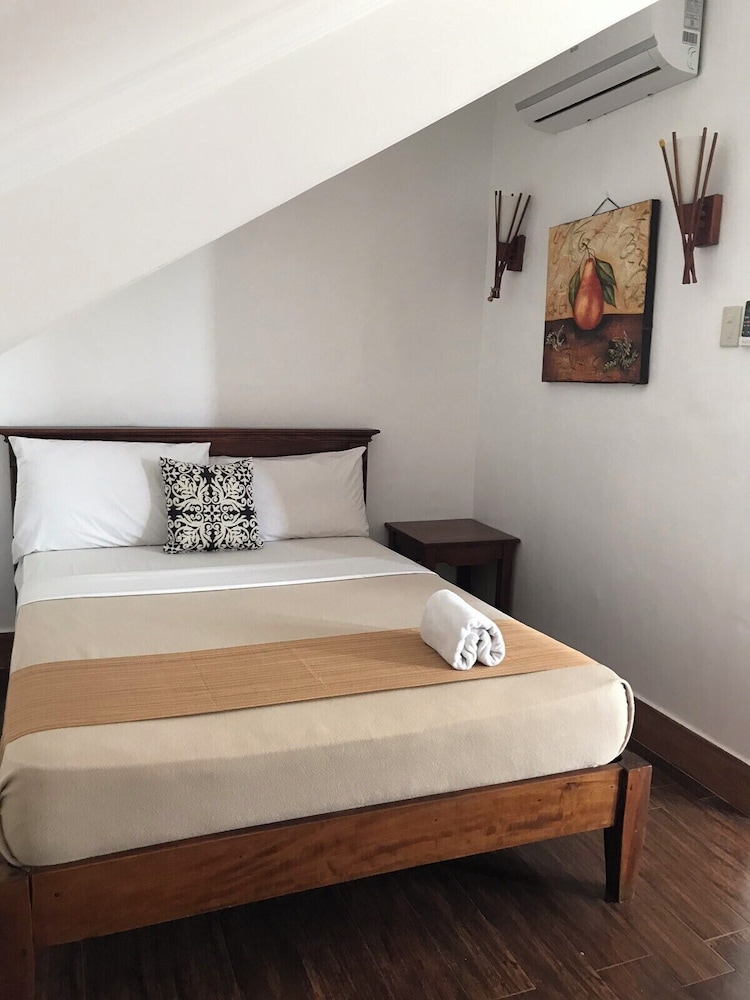 Apartment with Loft - Photo 7