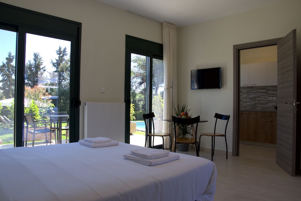 Luxury Bungalow, 1 Bedroom, Partial Sea View (Shellfish) photo 1