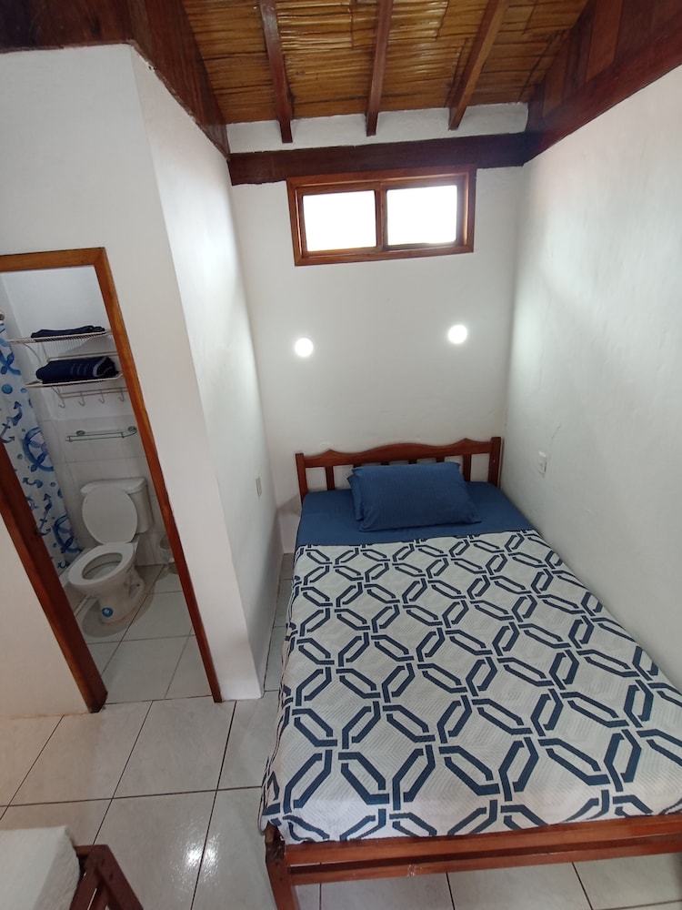 Standard Room photo 3