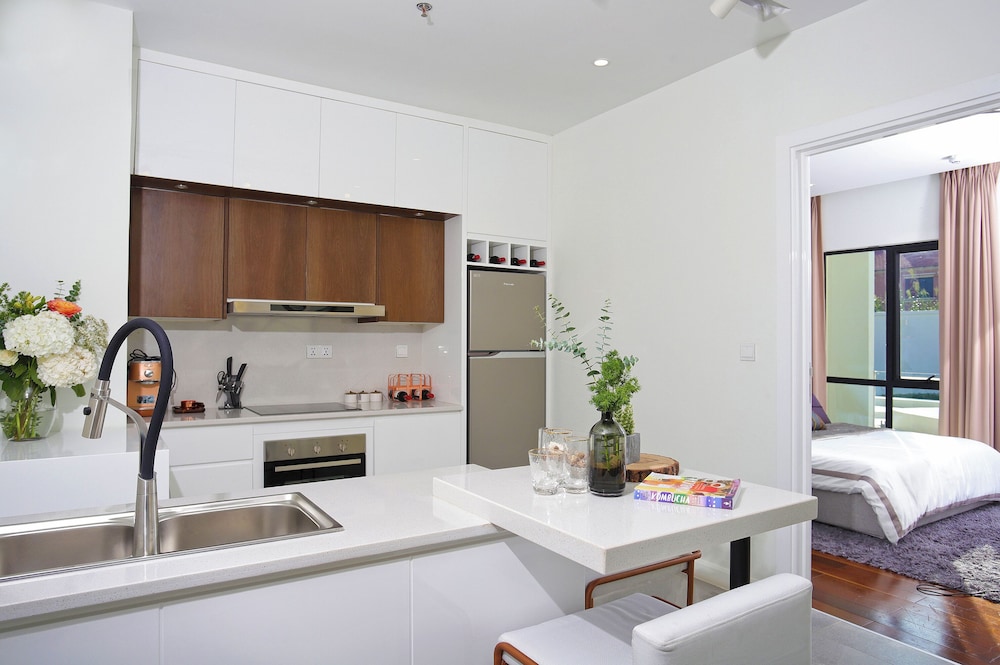 Penthouse, 2 Bedroom Suite - Photo 3