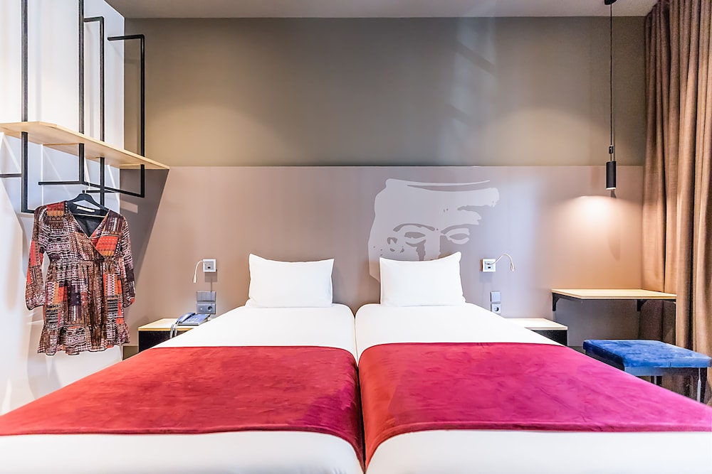 Twin Room, 2 Twin Beds - Photo 3