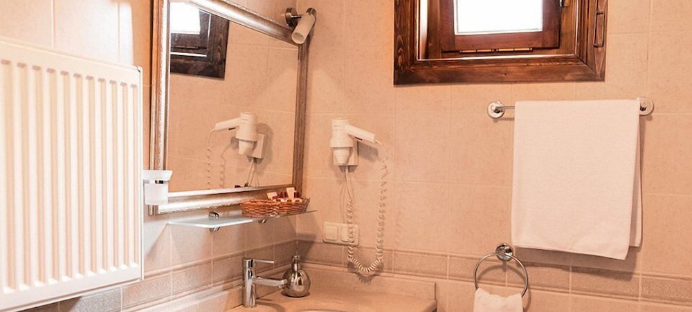 Standard Twin Room photo 2