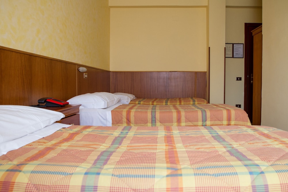 Quadruple Room photo 1