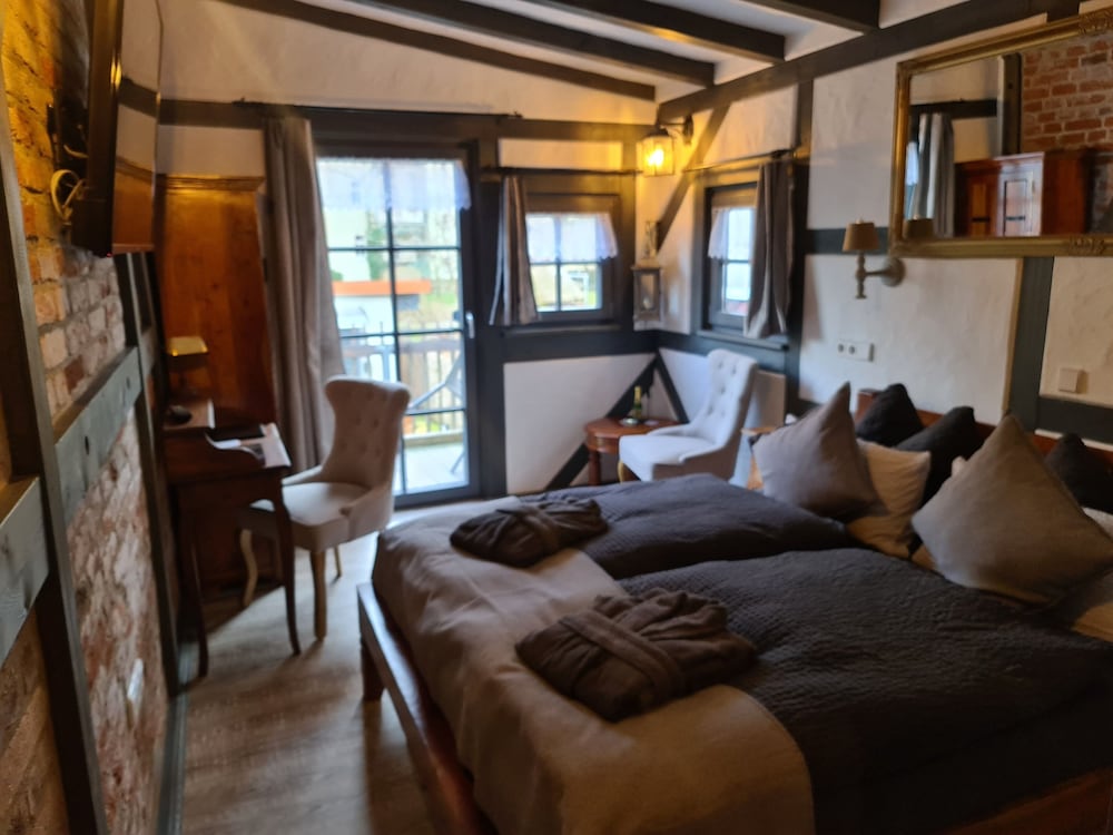 Romantic Double Room, Balcony, Garden View photo 1