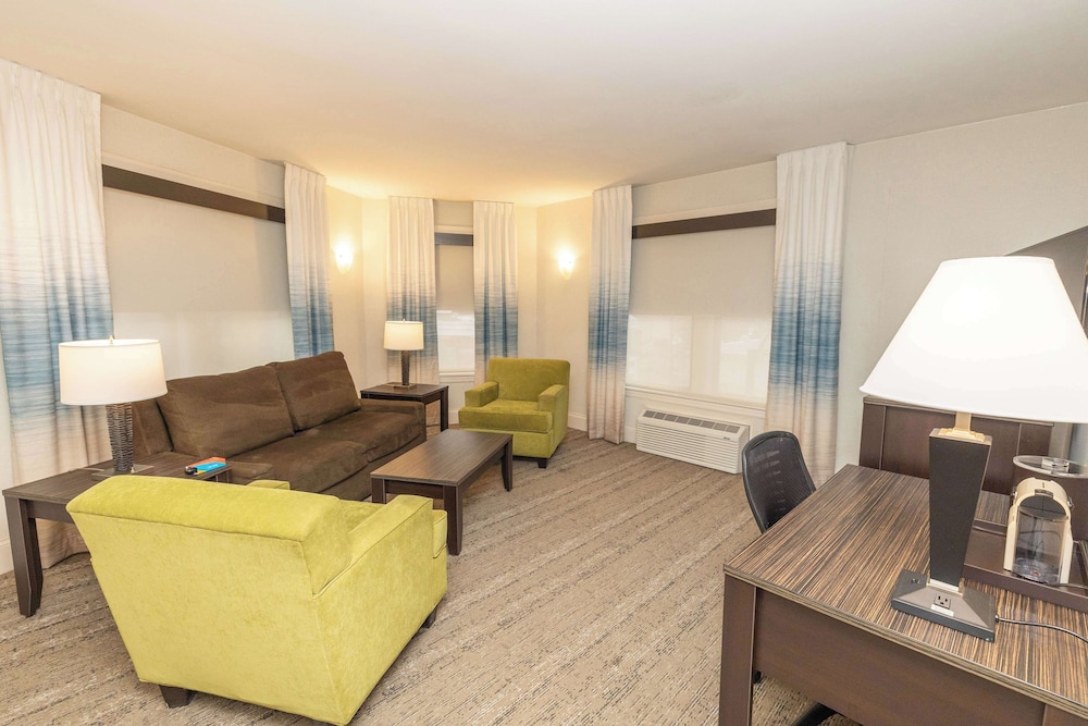 Available room