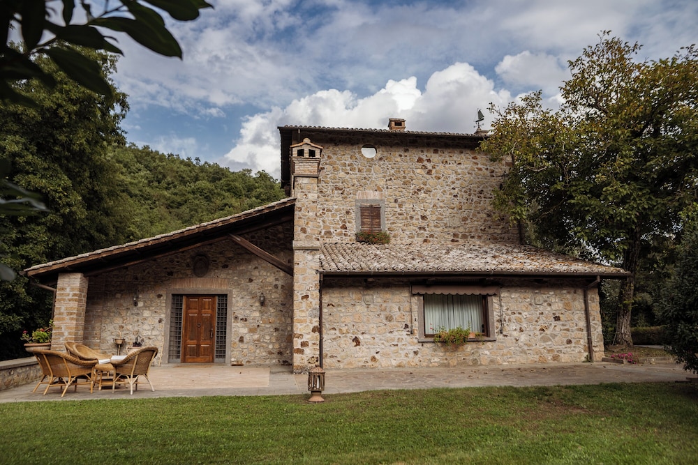 Superior Villa photo 2