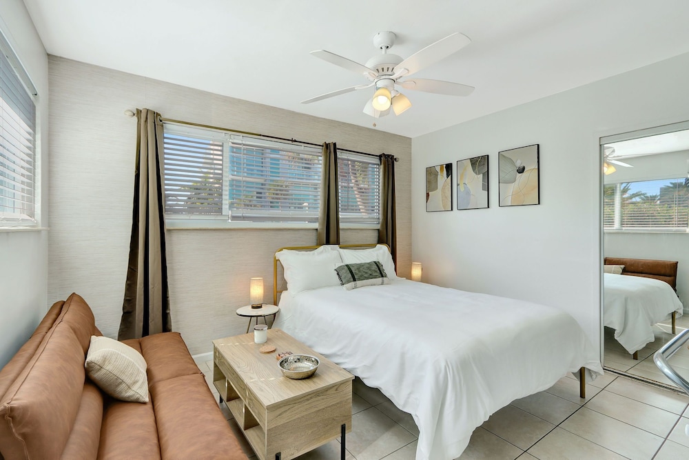 Room 11