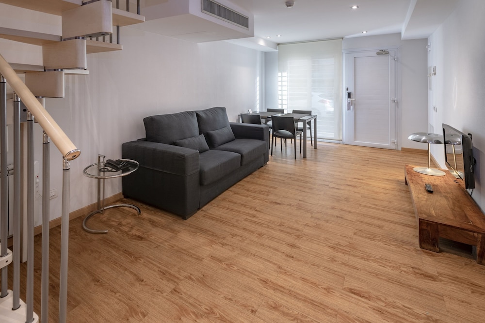 Duplex (4 Pax) photo 3
