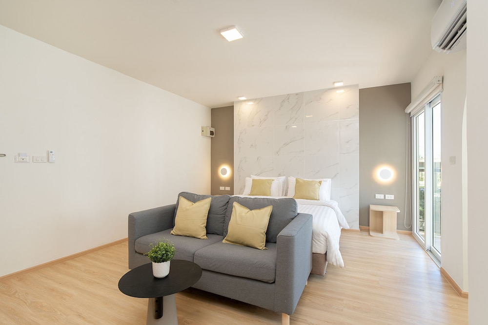 Suite, 1 Bedroom with balcony photo 1