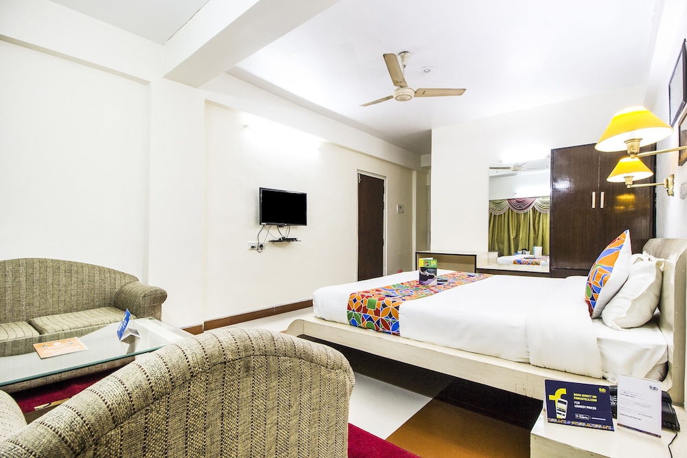 Deluxe Room, 1 Double Bed, Non Smoking photo 2