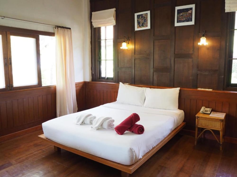 Deluxe Bungalow, 1 Queen Bed photo 3