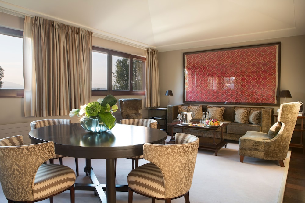Suite, 1 King Bed (Reserve) - Photo 5