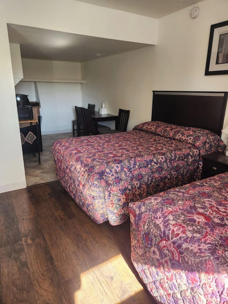 Family Double Room photo 1