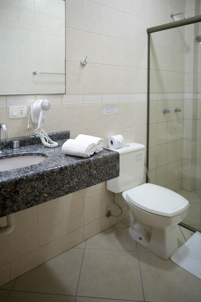 Traditional Suite - Photo 5