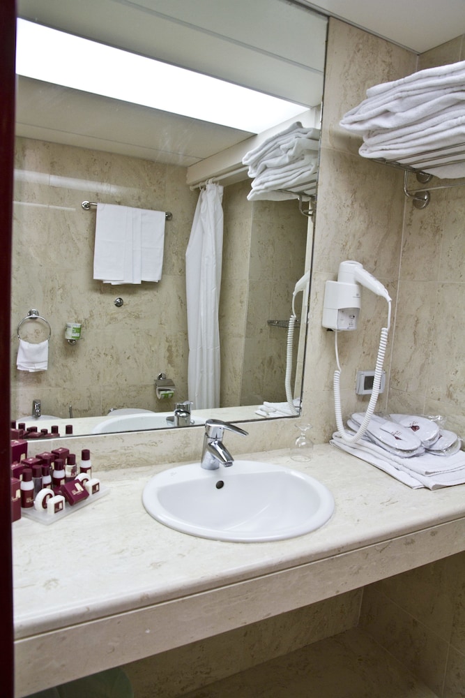 Double Room (Green) - Photo 6