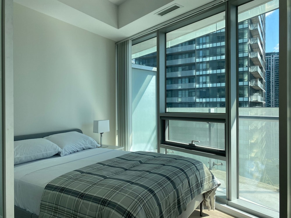 Elite Apartment, 2 Bedrooms, City View