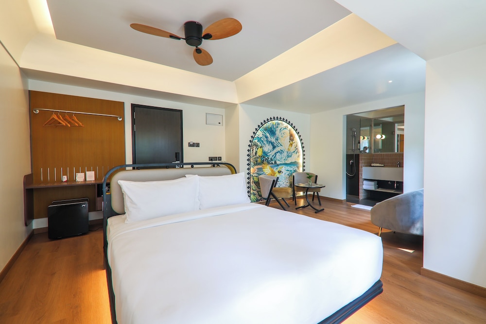 Bulbul - Suite with Jacuzzi and Garden photo 3