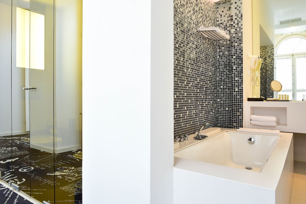 Suite photo 2