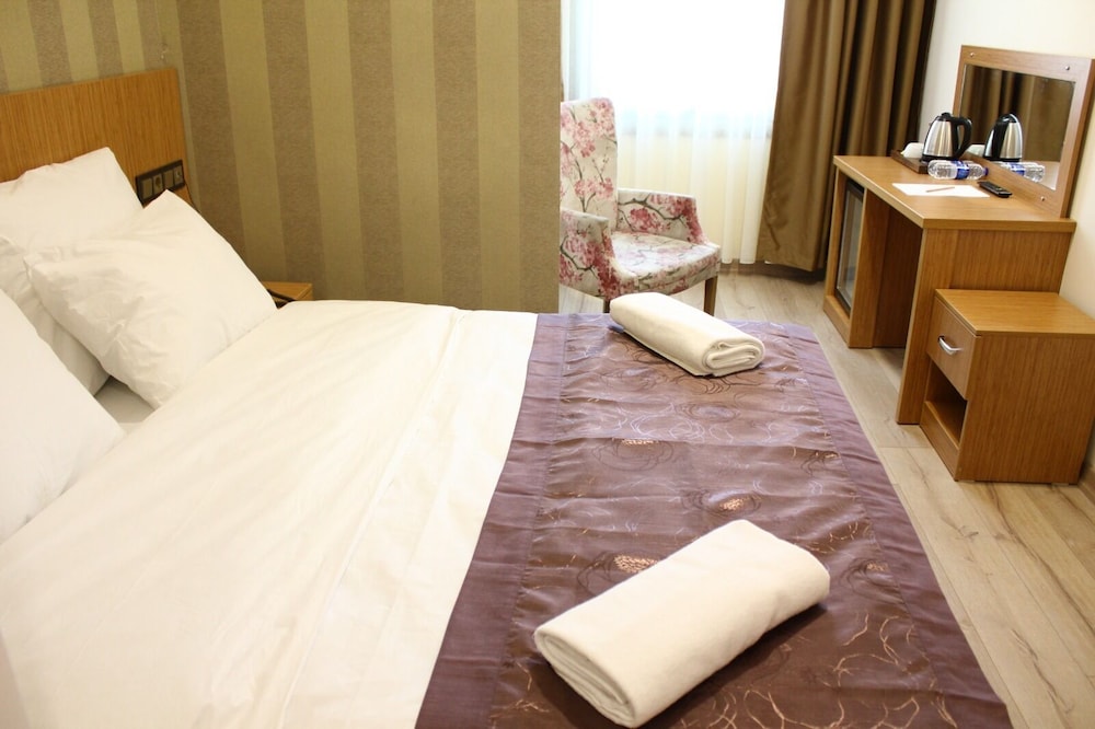 Standard Single Room, Non Smoking, City View photo 2