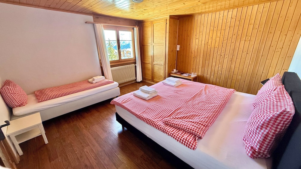 Economy Triple Room, Pets Allowed, Mountain View photo 1