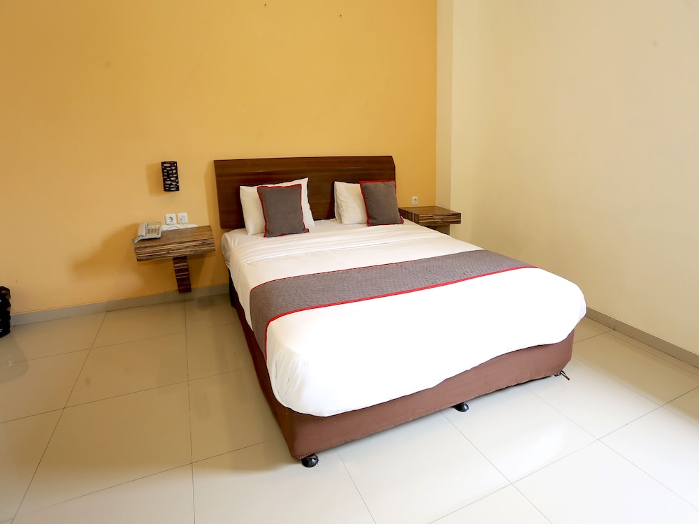 Deluxe Double Room - Photo 10