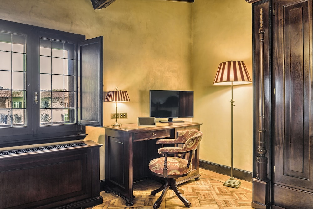 Classic Double or Twin Room photo 3