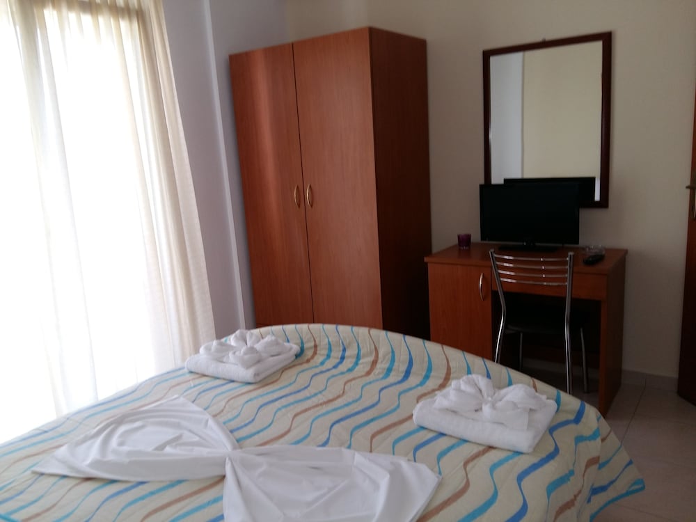 Apartment, 1 Bedroom, Balcony photo 2