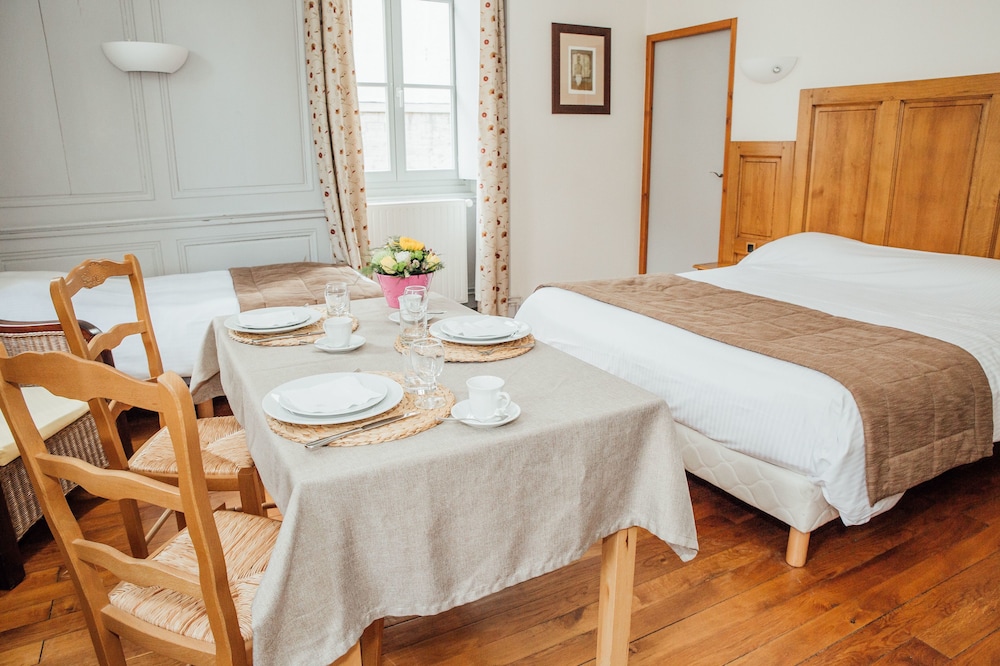 Triple Room, Kitchenette photo 1