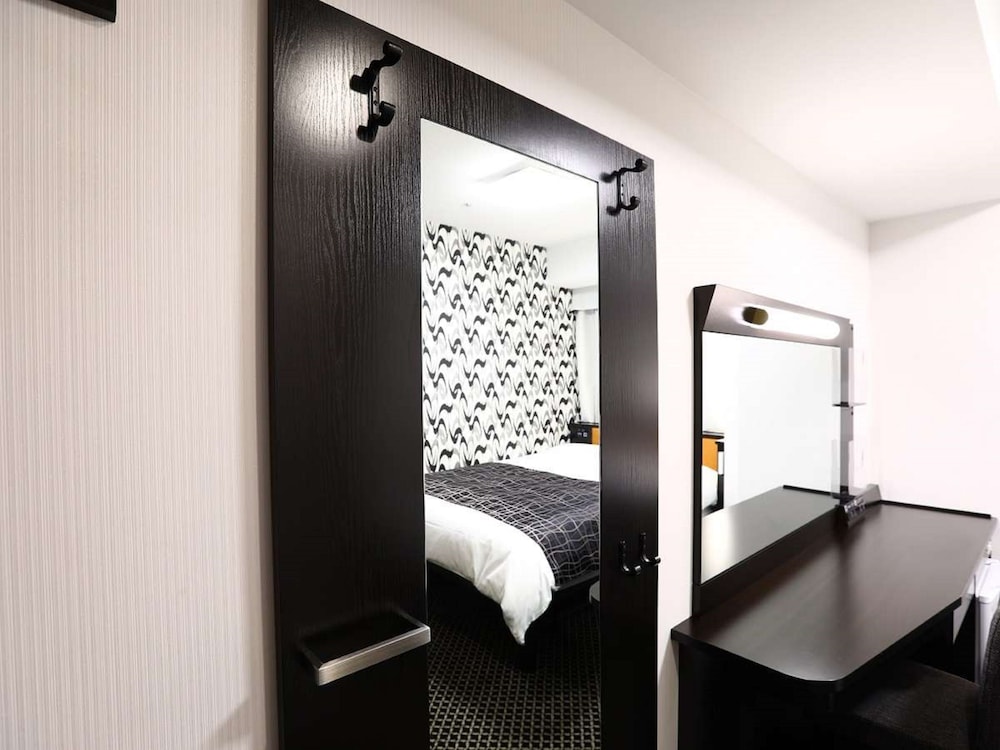 Double Room, Smoking - Photo 5